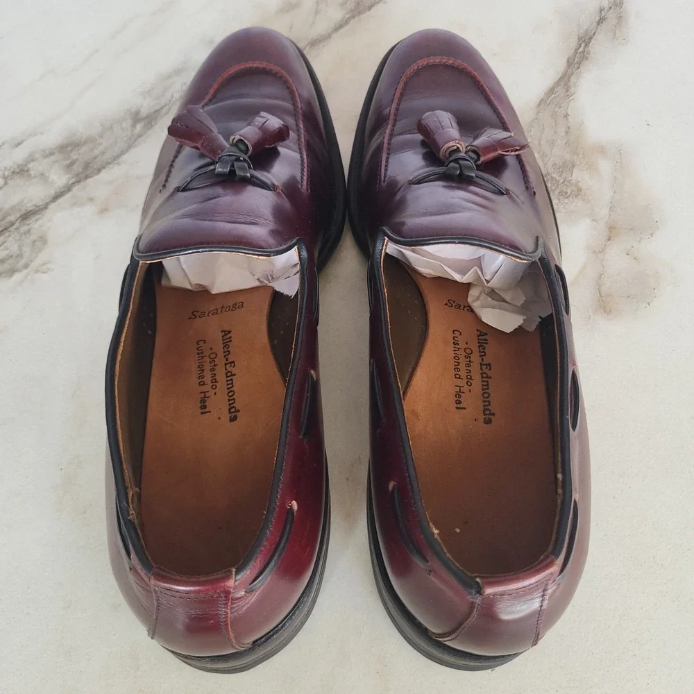Allen Edmonds Saratoga Tassel Loafers Size 9.5 AA Oxeblood Red
